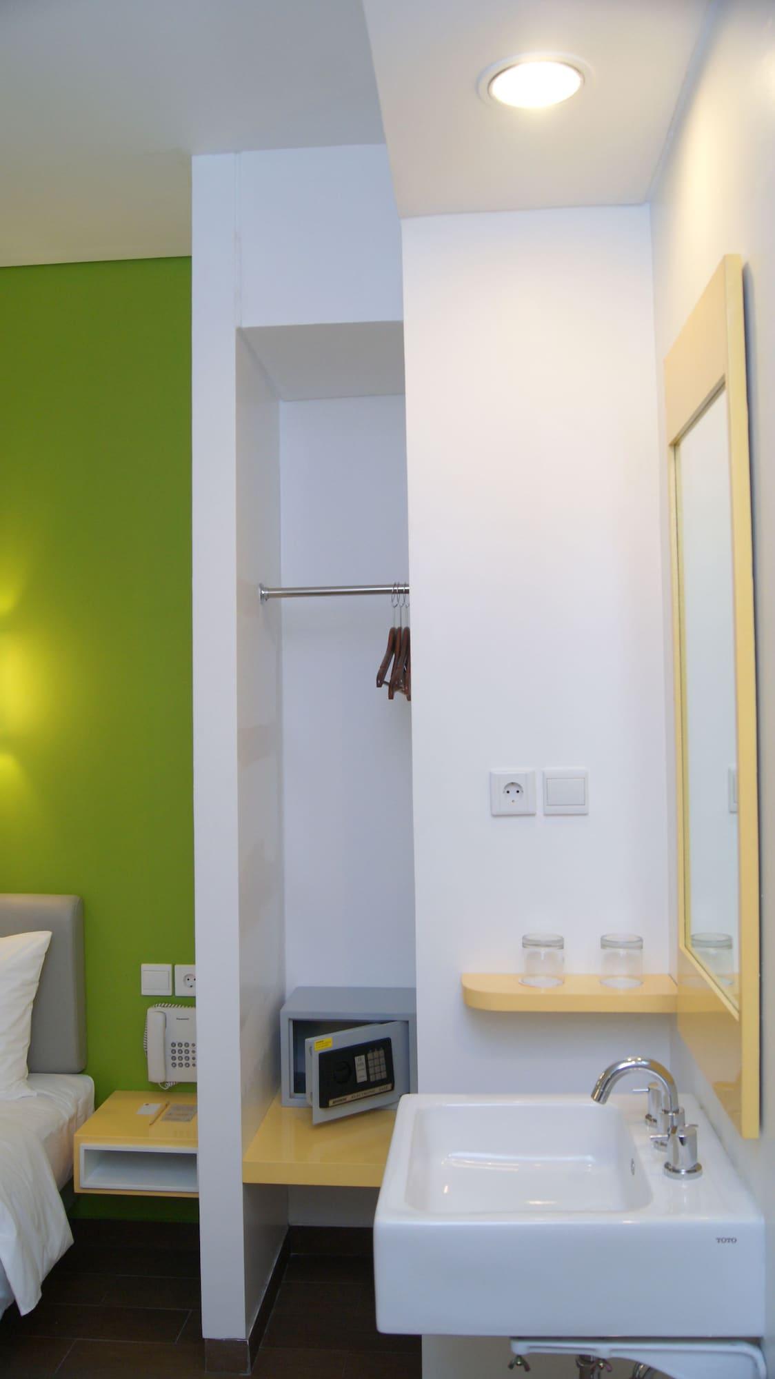 Amaris Hotel Mangga Besar Джакарта Екстер'єр фото